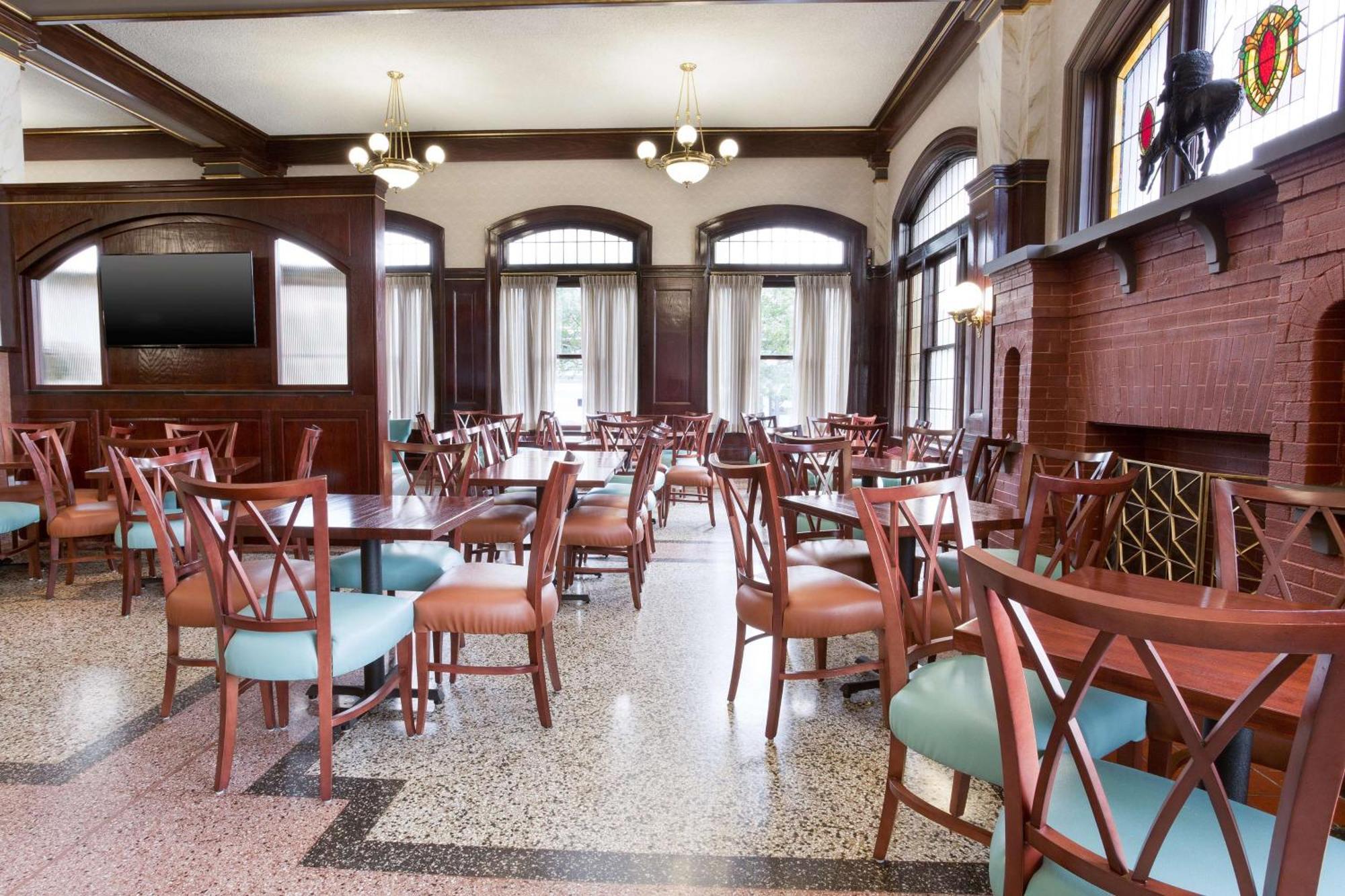 Drury Inn And Suites St Louis Union Station Saint Louis Exterior photo